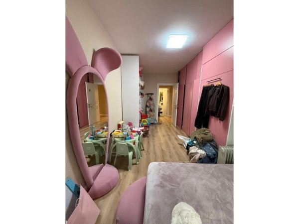 Tirane, shitet apartament 2+1 Kati 1, 112 m² 450.000 € (Komuna e Parisit)