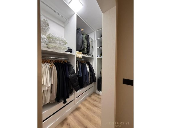 Tirane, shitet apartament 2+1 Kati 1, 112 m² 450.000 € (Komuna e Parisit)