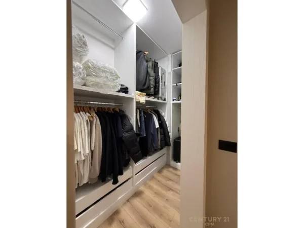 Tirane, shitet apartament 2+1 Kati 1, 112 m² 450.000 € (Komuna e Parisit)