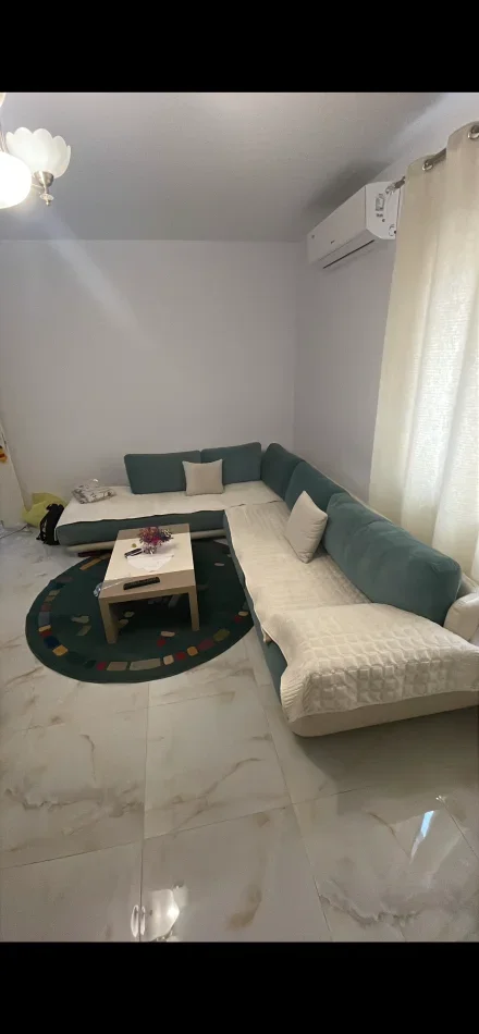 Tirane, ndarje qeraje apartament 1+1+Ballkon Kati 2, 77 m² 500 € (Rruga haxhi isuf banka)