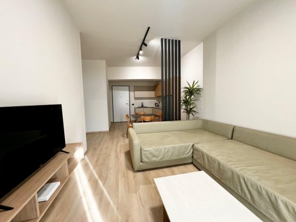 Vlore, shitet apartament 1+1+Ballkon , 68 m² 195.000 € (Rruga Dhimiter Konomi)