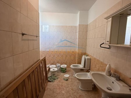 Shitet, Apartament 2+1, Selvia, Tirane AREA61485