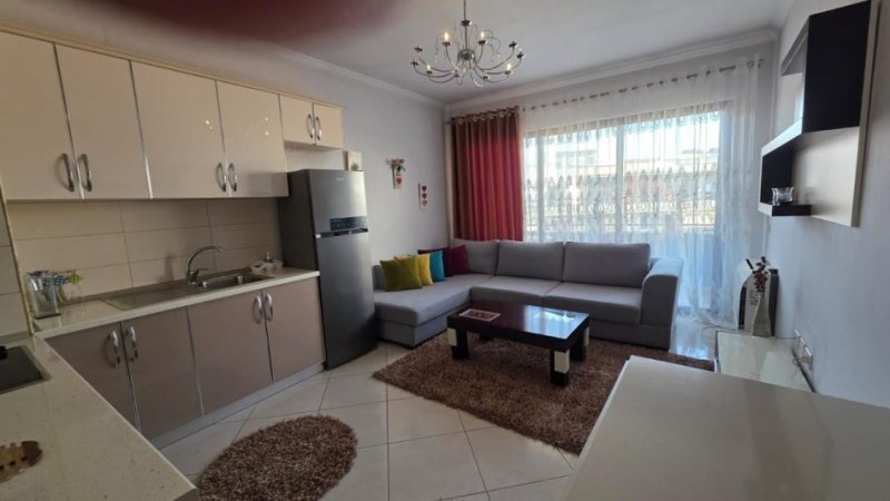 Tirane, jepet me qera apartament 1+1 Kati 7, 70 m² 450 € (Astir)