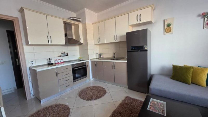 Tirane, jepet me qera apartament 1+1 Kati 7, 70 m² 450 € (Astir)