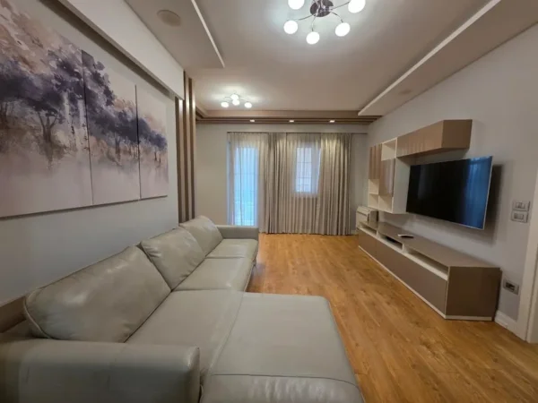 Tirane, jepet me qera apartament 1+1 Kati 8, 68 m² 625 € (RRUGA NDRE MJEDA)   CITY61488