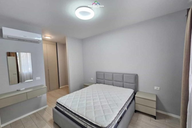 Tirane, jepet me qera apartament 1+1 Kati 3, 70 m² 55.000 € (Rivere Residence)