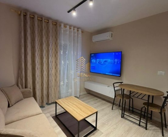 Tirane, jepet me qera apartament 1+1 Kati 1, 40 m² 500 € (Rruga Kongresi Manastirit)