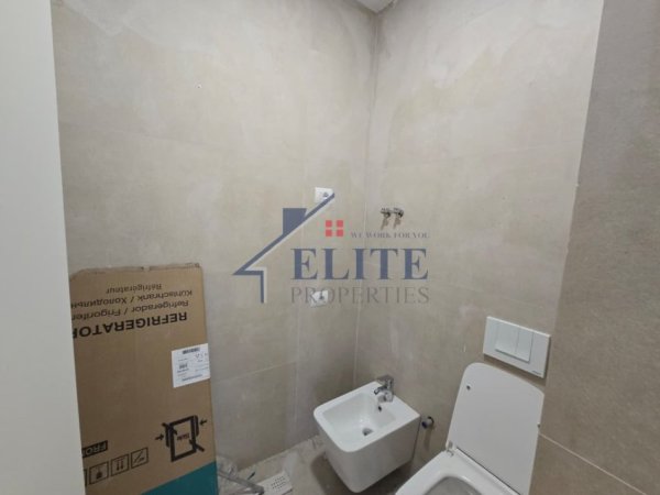 Tirane, jepet me qera apartament 2+1+Ballkon Kati 5, 100 m² 800 € (Zogu i Zi)