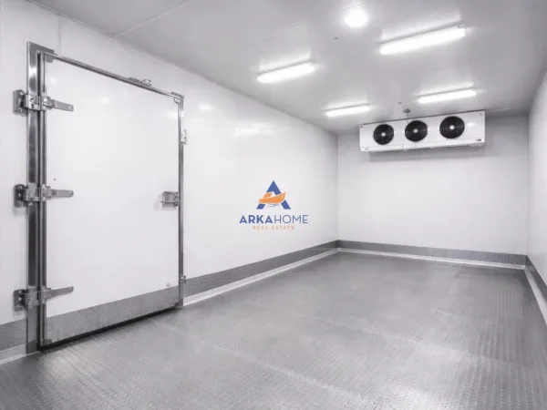 Tirane, jepet me qera magazine Kati 0, 115 m² 2.300 € 