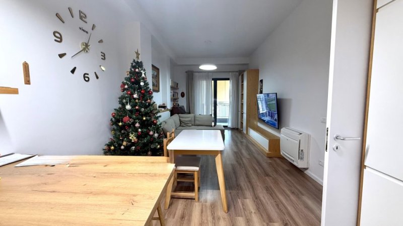 Tirane, shitet apartament 2+1+Ballkon Kati 4, 133 m² 350.000 € (Pazari i Ri)