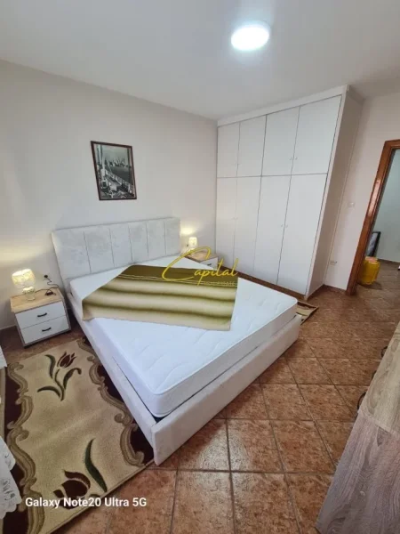 Tirane, jepet me qera apartament 2+1 Kati 5, 80 m² 550 € (RRUGA E ELBASANIT)