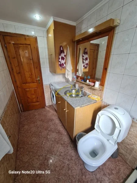 Tirane, jepet me qera apartament 2+1 Kati 5, 80 m² 550 € (RRUGA E ELBASANIT)