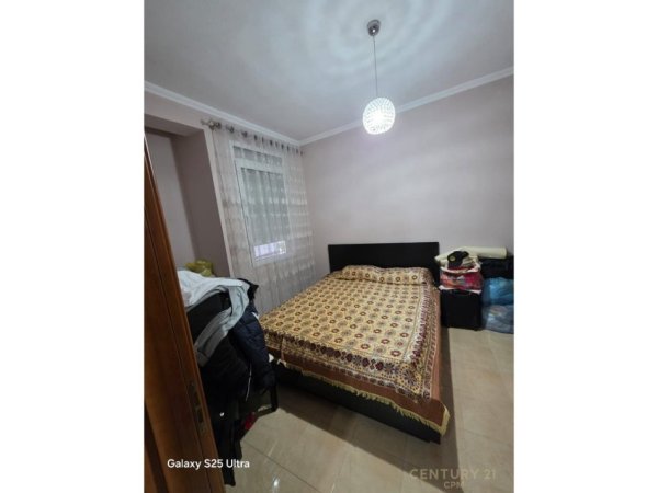 Tirane, shes apartament 2+1+Ballkon Kati 4, 83 m² 103.000 € (Fresk)