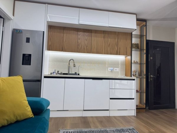 Tirane, jepet me qera apartament 2+1 Kati 2, 60 m² 780 € (Inxhinieria e Ndertimit)