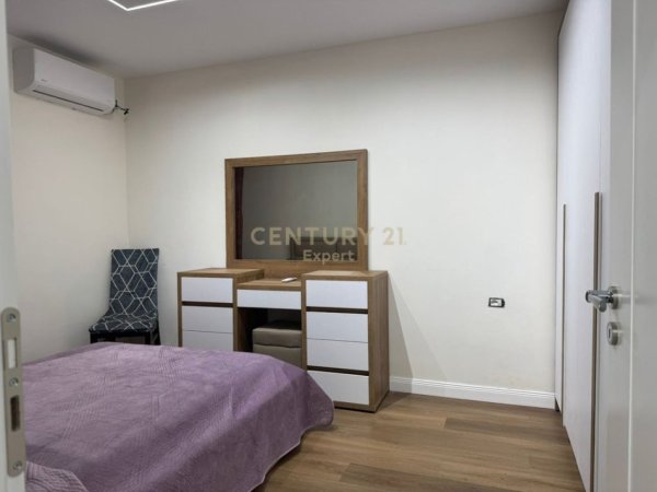 Tirane, jepet me qera apartament 2+1 Kati 2, 60 m² 780 € (Inxhinieria e Ndertimit)