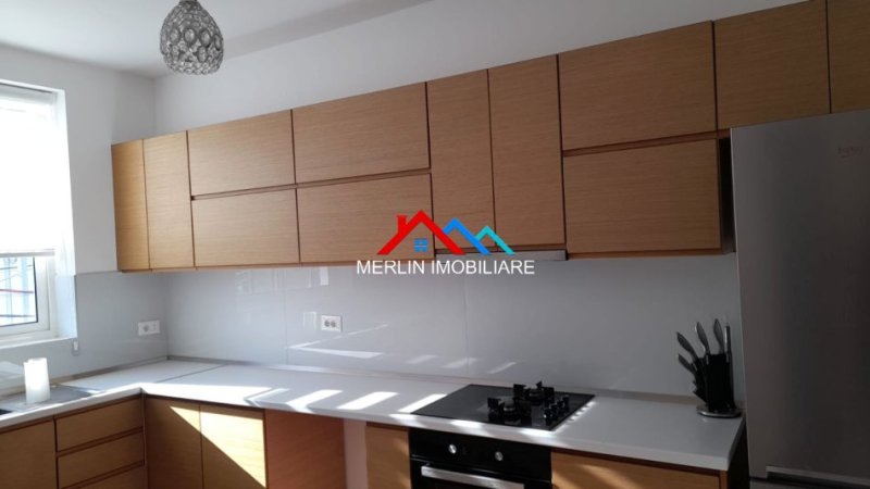 Tirane, shitet Vile 3+1+Ballkon Kati 3, 360 m² 800.000 € (VILAT GJERMANE,RR. E ELBASANIT)