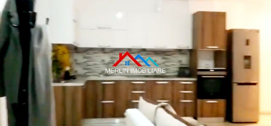 Tirane, jepet me qera apartament 2+1+Ballkon Kati 4, 102 m² 400 € (RRUGA SOTIR CACI,FRESK)