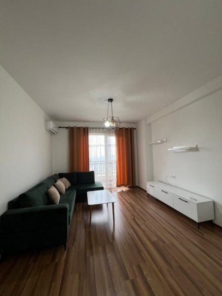 Tirane, shitet apartament 1+1 Kati 7, 72 m² 110.000 € (Vila L)