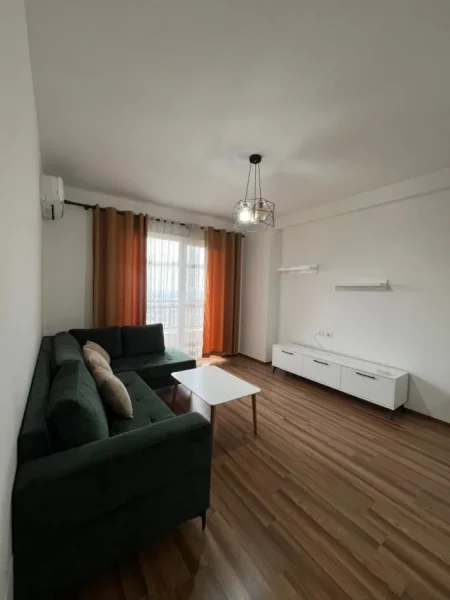 Tirane, shitet apartament 1+1 Kati 7, 72 m² 110.000 € (Vila L)