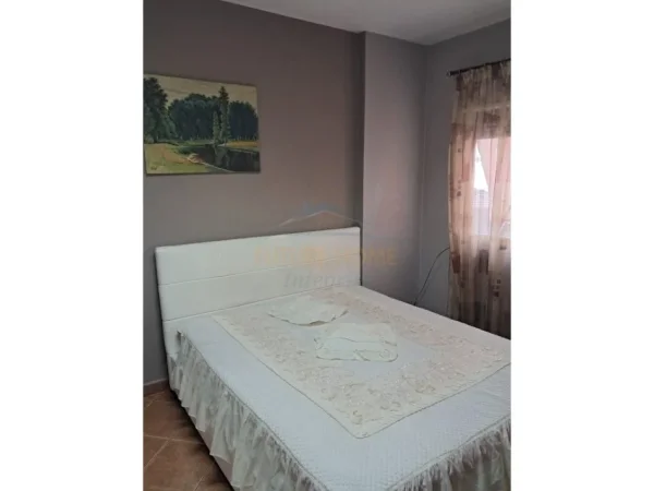 Tirane, jepet me qera garsonier 1+1 Kati 3, 32 m² 520 € (Myslym Shyri)