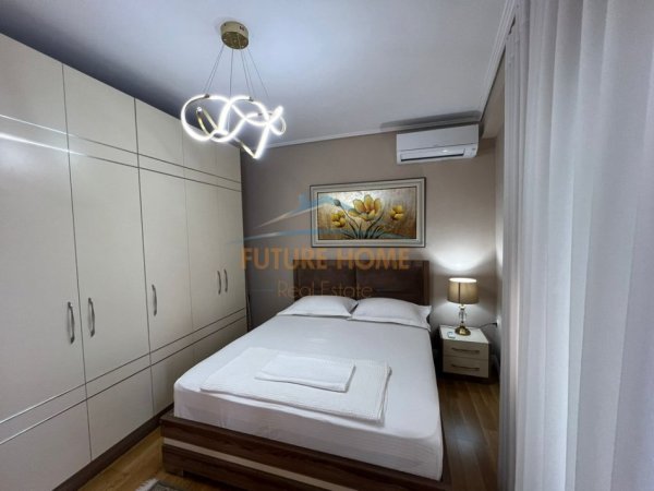 Tirane, jepet me qera apartament 2+1+Ballkon Kati 9, 73 m² 1.000 € (Myslym Shyri)