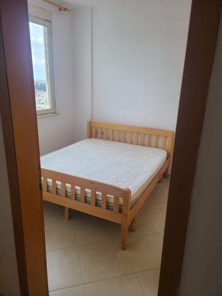 Tirane, jepet me qera apartament 1+1 Kati 5, 55 m² 350 € 