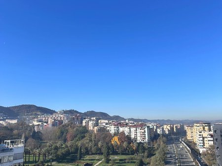 Tirane, shitet apartament 3+1 Kati 9, 179 m² 700.000 € (Lake View Residence)