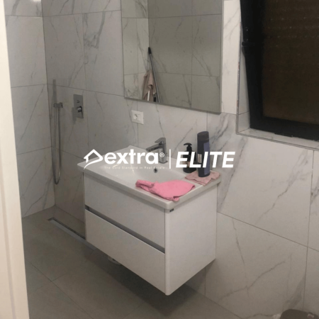 Tirane, jepet me qera apartament 3+1+Aneks Kati 10, 116 m² 750 € (Pazari i Ri)