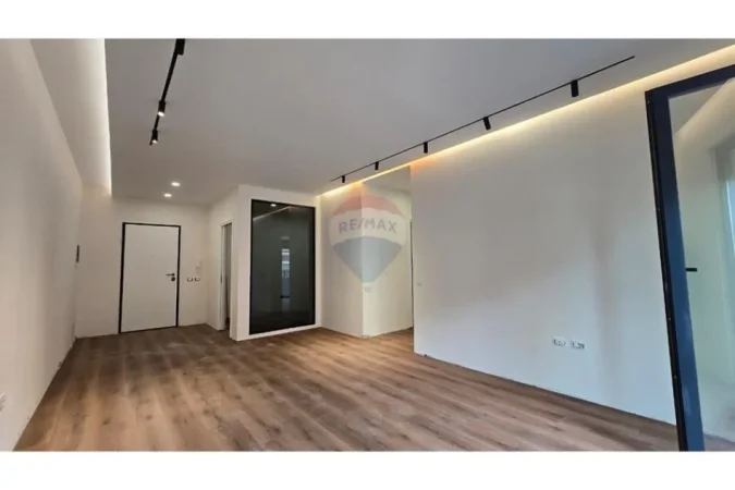 Tirane, shitet apartament 2+1 Kati 4, 118 m² 330.000 € (Liqeni I Thatë, Tiranë)  ID: 530191066-48