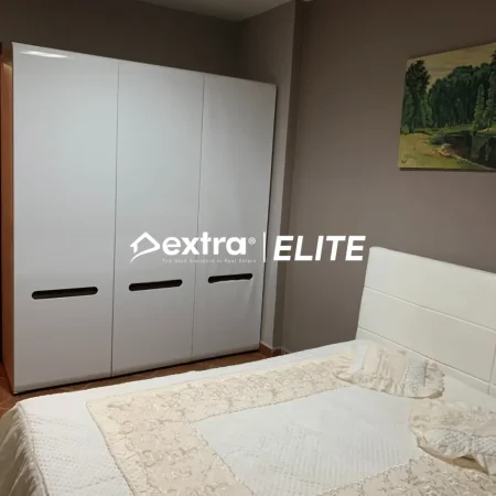 Tirane, jepet me qera garsonier 1+1 Kati 2, 35 m² 500 € (Myslym Shyr)