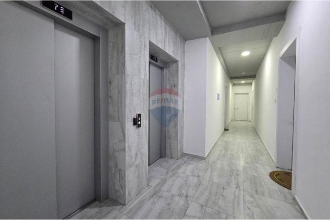 Tirane, shitet apartament 2+1 , 93 m² 220.000 € (Bulevardi i Ri, Tiranë(ID: 530391025-154)