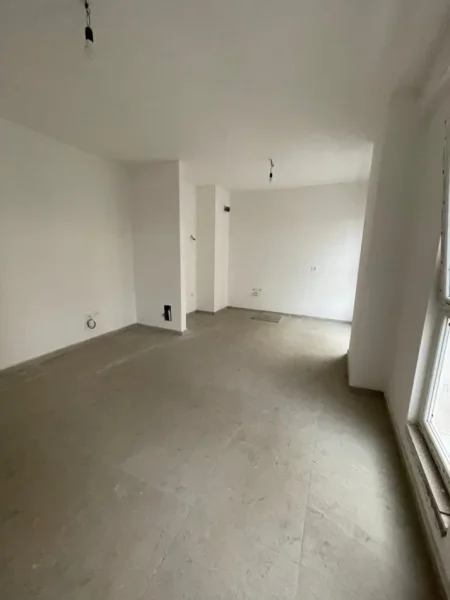 Tirane, shitet apartament 2+1+Aneks+Ballkon Kati 5, 88 m² 145.300 € 