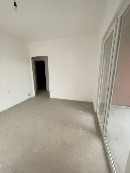 Tirane, shitet apartament 2+1+Aneks+Ballkon Kati 5, 88 m² 145.300 € 