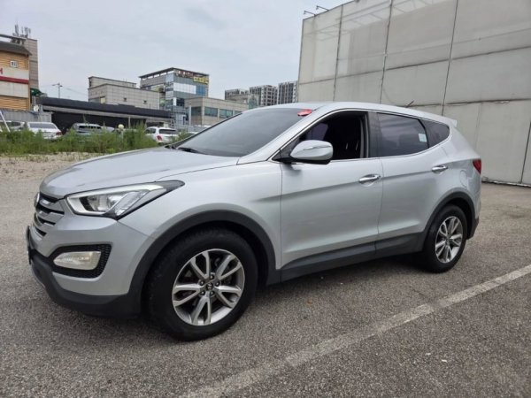 Tirane, shitet makine Hyundai Santa Fe Nafte, gri metalizato manuale Klima 205 km 8.500 €