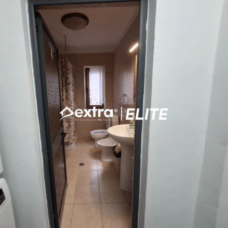 Tirane, jepet me qera apartament 2+1 , 75 m² 600 € (Rruga Qemal Stafa)