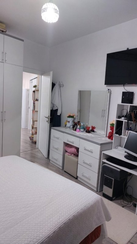 Tirane, shitet apartament 2+1 Kati 2, 82 m² 150.000 € (Fresku)