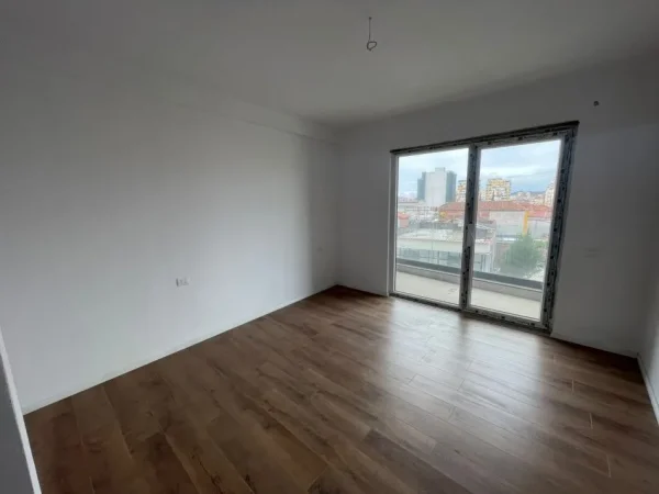 Tirane, shitet apartament 2+1 Kati 2, 112 m² 199.000 € (Rruga Jordan Misja)