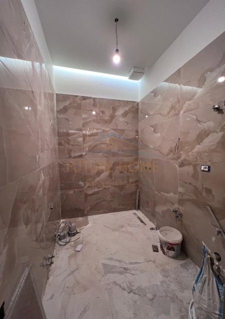 Tirane, shitet apartament 1+1 Kati 0, 47 m² 93.000 € (Materniteti i Ri)