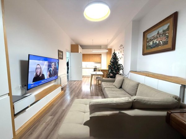 Tirane, shitet apartament 2+1 , 133 m² 350.000 € 
