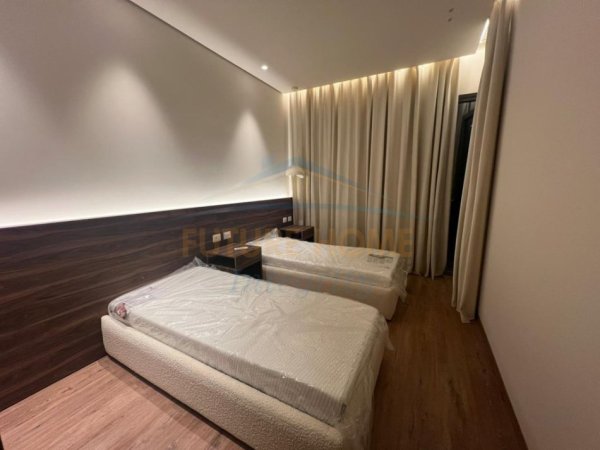 Tirane, jepet me qera apartament 2+1 Kati 1, 99 m² 2.700 € (Green valley)