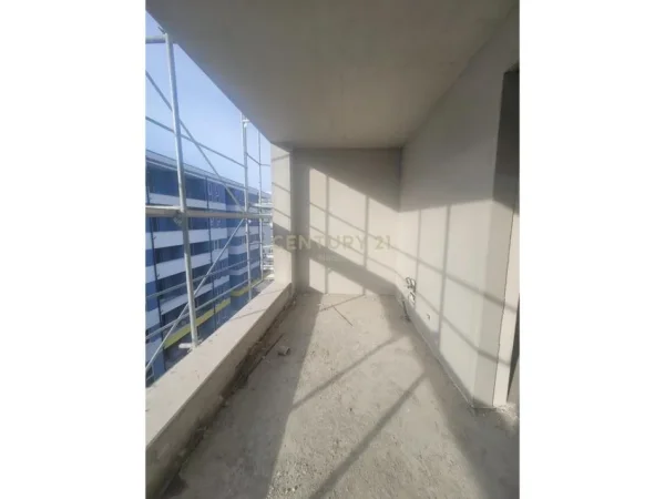 Tirane, shitet apartament 1+1+Ballkon Kati 5, 78 m² 91.000 € (Neom125271)