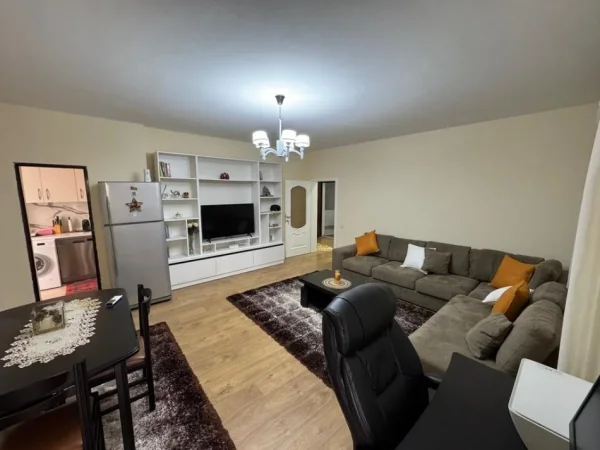 Tirane, shitet apartament 2+1+Ballkon Kati 3, 107 m² 250.000 € (Sheshi Willson)