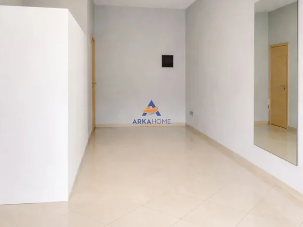 Tirane, shitet ambjent biznesi Kati 1, 45 m² 101.927 € 