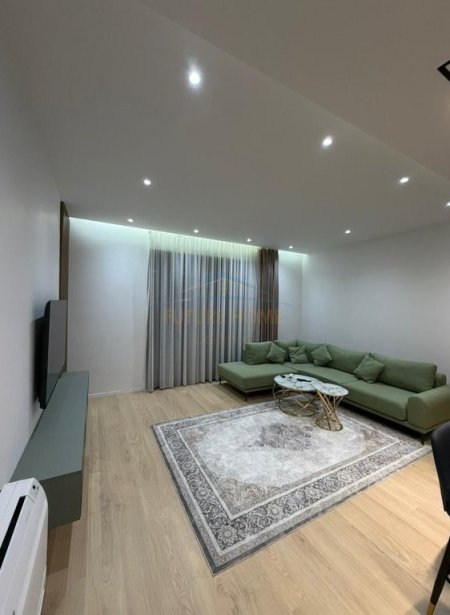 Tirane, jepet me qera apartament 2+1 Kati 5, 114 m² 1.500 € ("Kompleksi Delijorgji ")