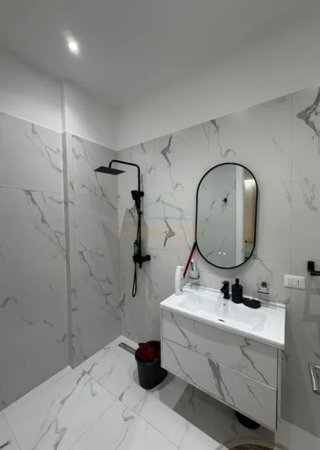 Tirane, jepet me qera apartament 2+1 Kati 5, 114 m² 1.500 € ("Kompleksi Delijorgji ")