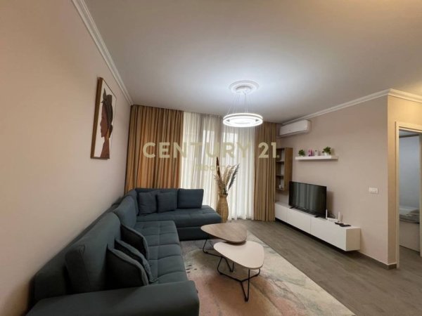 Tirane, shitet apartament 2+1+Aneks+Ballkon Kati 7, 110 m² (Neom129325)
