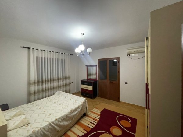 Tirane, jepet me qera apartament 1+1 Kati 2, 75 m² 350 € (5 maj)