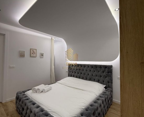 Tirane, jepet me qera garsonier 1+1 Kati 0, 33 m² 550 € (Rruga Kavajes)