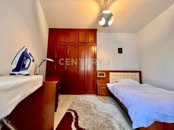 Tirane, shitet apartament 2+1+Aneks+Ballkon Kati 5, 113 m² 380.000 € (Neom129476)