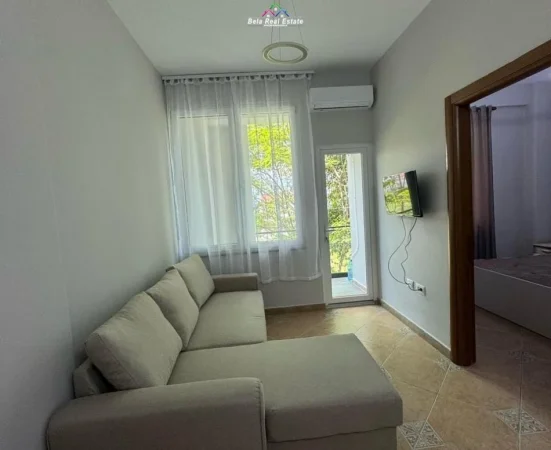 Tirane, jepet me qera apartament 1+1 Kati 2, 60 m² 400 € (Rruga Fuat Toptani)
